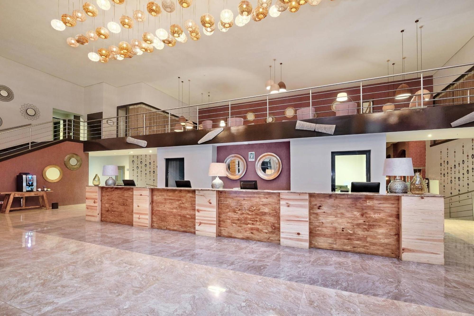 Protea Hotel By Marriott Ндола Екстер'єр фото